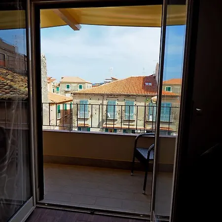 Guest house Lorylu Tropea