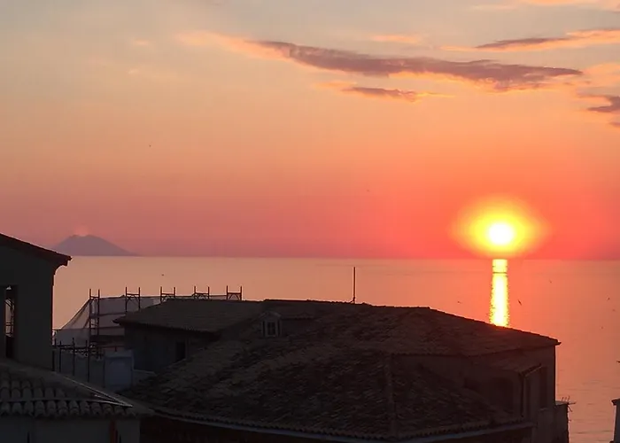 Lorylu Guest house 4*